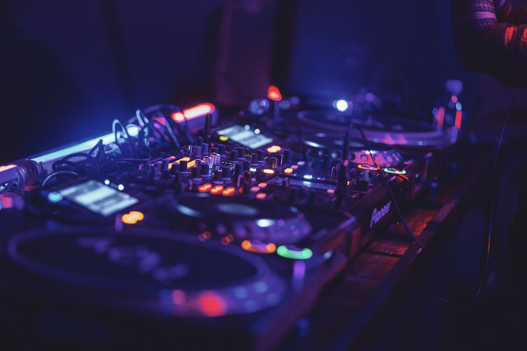 Wedding DJ