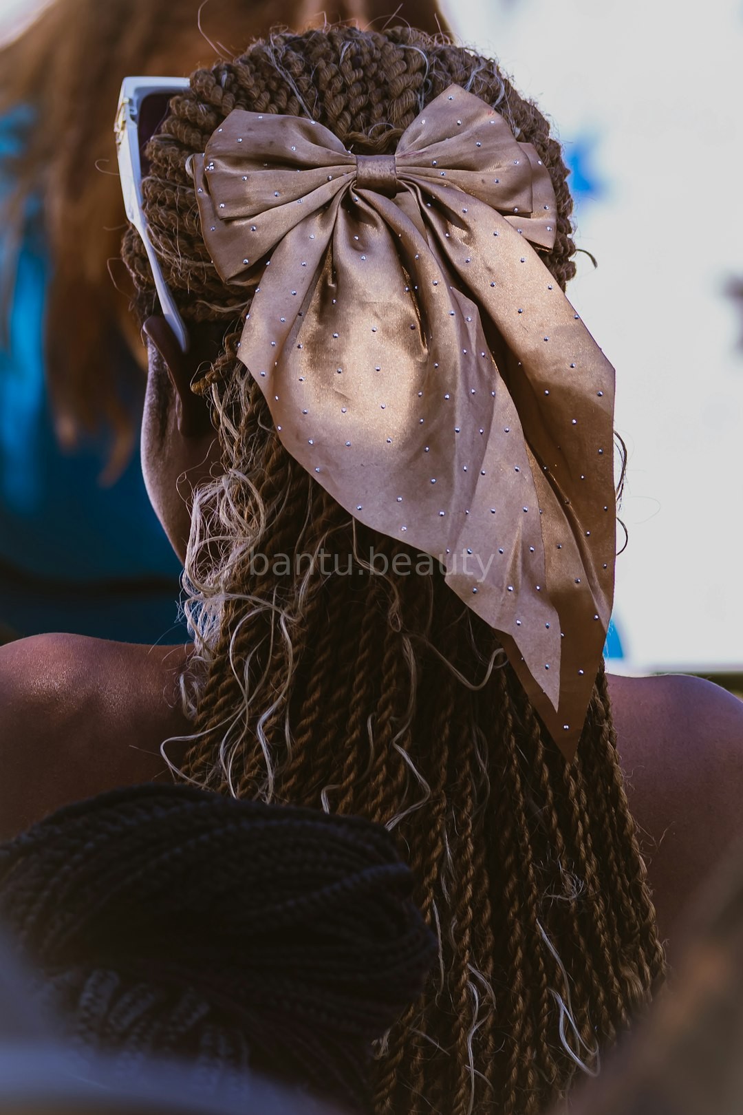Gold clips