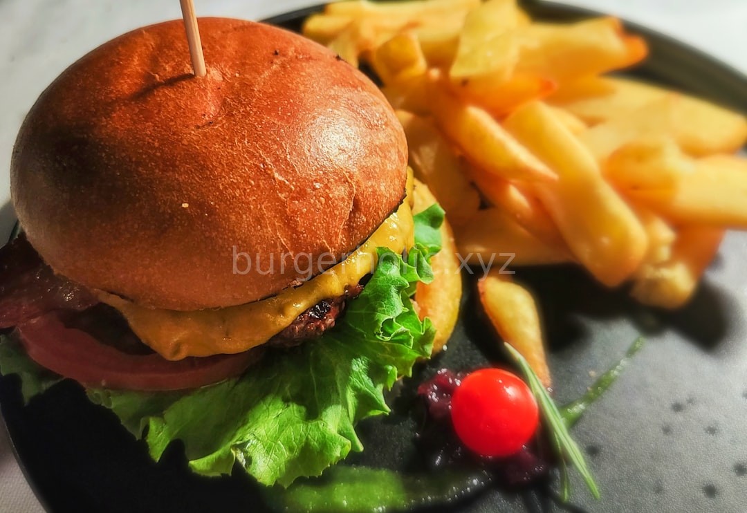 Signature Burger