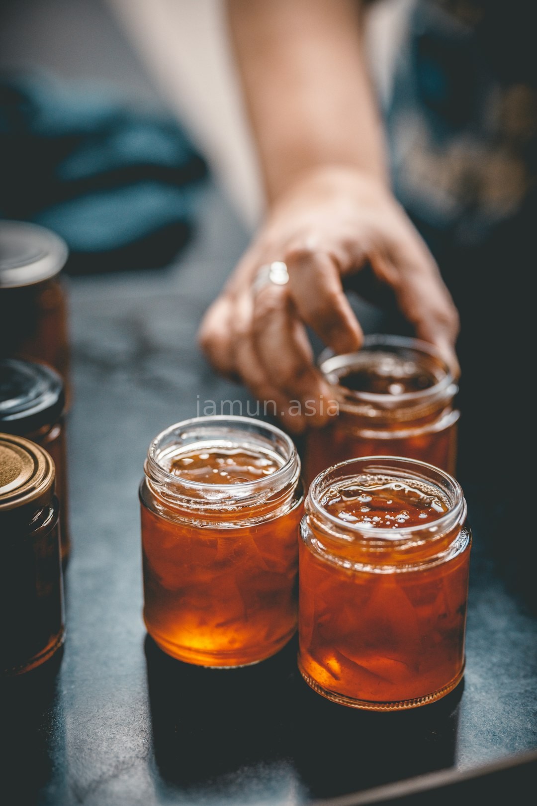 Jam 2