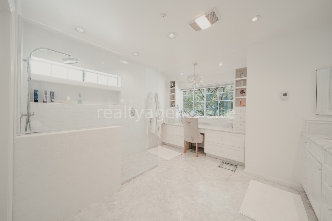 Gallery 2