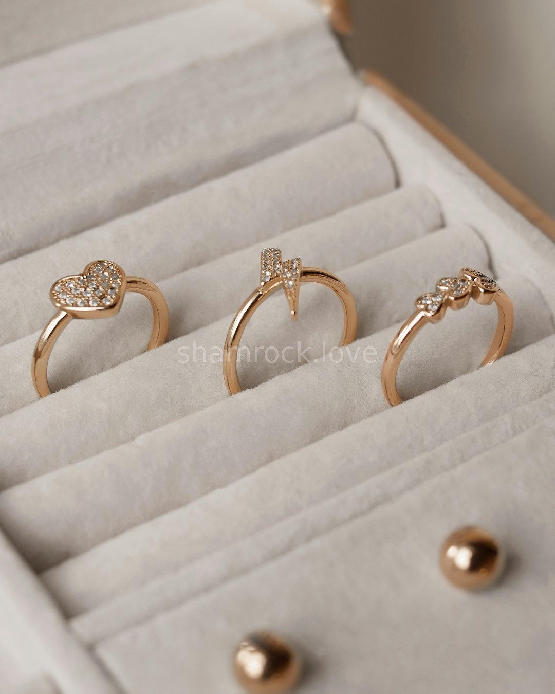 Close up ring
