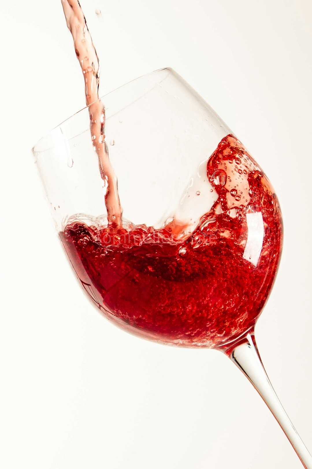 Wine pour